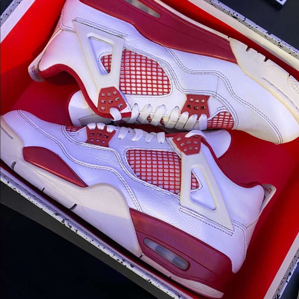 Air Jordan 4 alternate 89